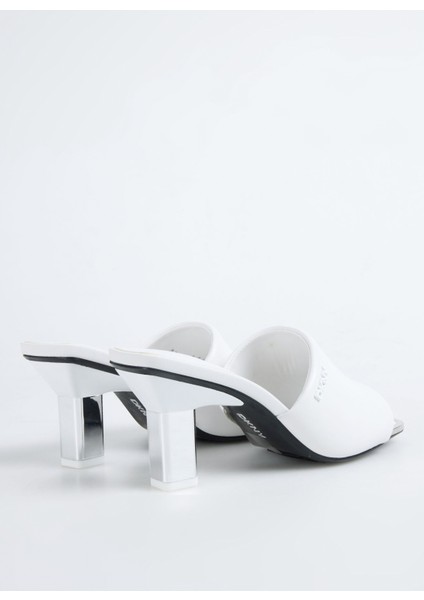 Deri Beyaz Kadın Sandalet K1599369 modelleri