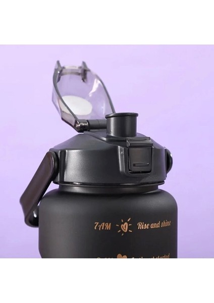 2L Siyah Spor Su Şişesi, BPA İçermez, Hafif ve , Tritan, Salonda Kullanım modelleri