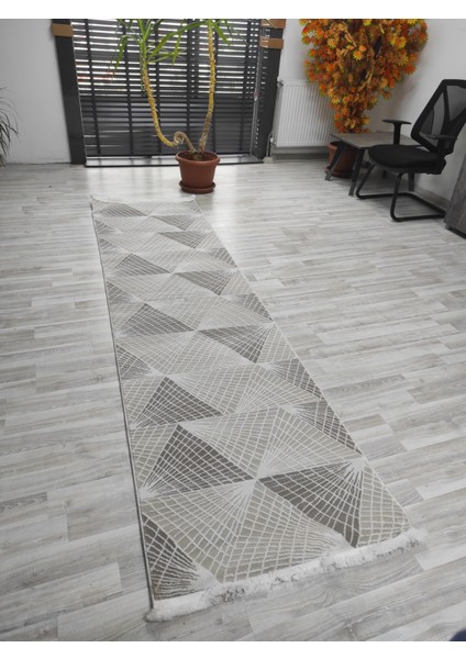 Modern Desenli Halı Kemik Rengi 80*300