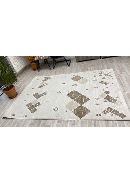 Geometrik Desenli Modern Bozkahve Ekru Halı 260*220