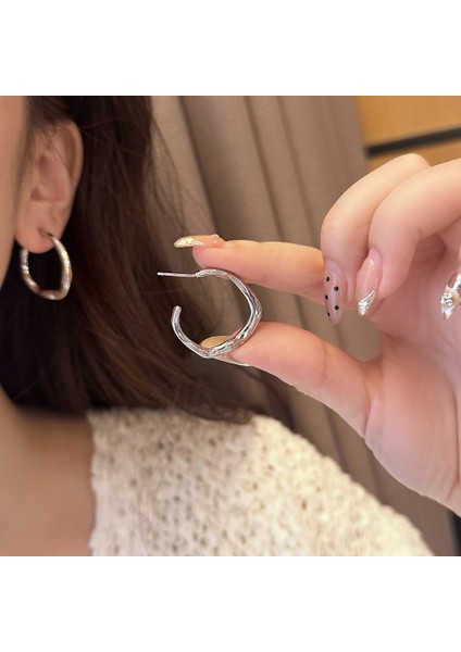 Küpeler Kişilik Moda Yüksek Sınıf Küpe ile Yüz Duygusu (Yurt Dışından) fiyatları
