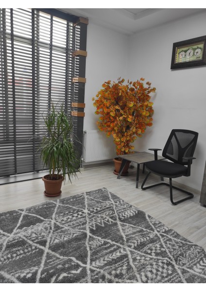Modern Desenli Fildişi Gri Renk Karışımlı Halı 160*220