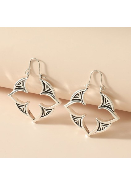 Kadın Şekilli Küpeler (Yurt Dışından)