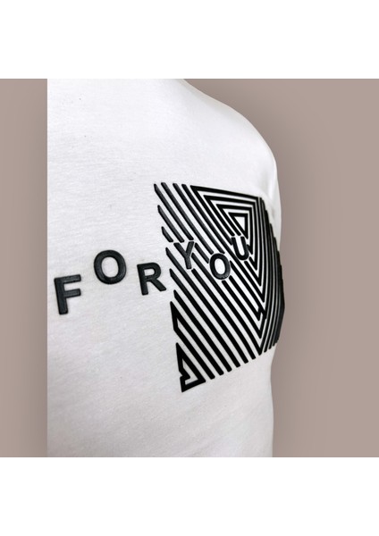 Erkek Baskılı Yumuşak Pamuklu T-Shirt indirimleri