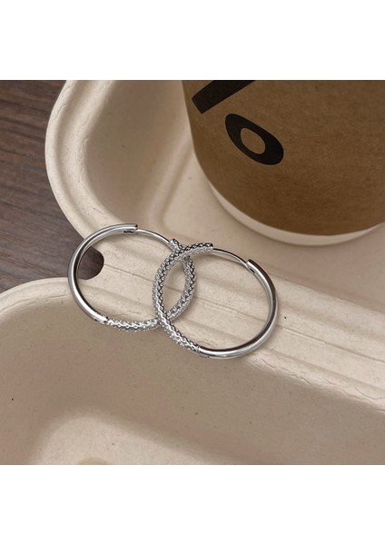 Niş Mizaç Metal Trendi Tasarım Küpeleri (Yurt Dışından)