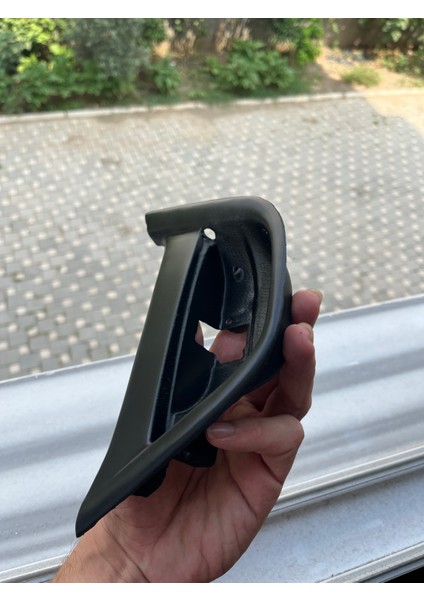 Alfa Romeo 156 Mk1 Arka Kapı Açma Kolu Plastik Çerçevesi