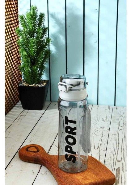 Siyah Kapaklı 700 ml Spor ve Okul Suluk, BPA Free, ve Şık Tasarım indirimleri