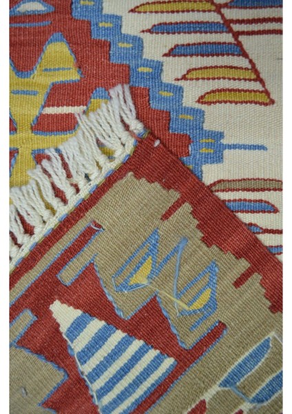 Uşak Yünden El Dokuma Yeşil, Mavi ve Kırmızı Renk Kilim 90X120 cm (1,08 M²) indirimleri