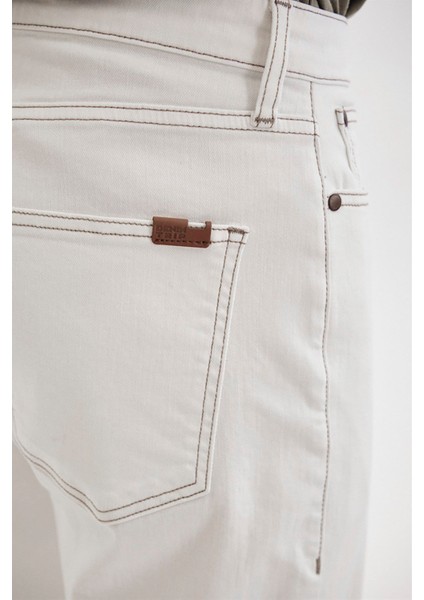 Jake Loose Tapered Fit Ekru Erkek Jean Pantolon indirimleri