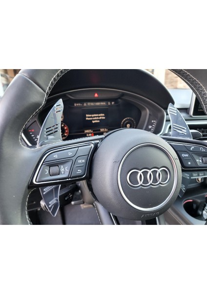 Audi A3-A4-A5-S3-S4-S5 Uyumlu F1 Kulakçık modelleri