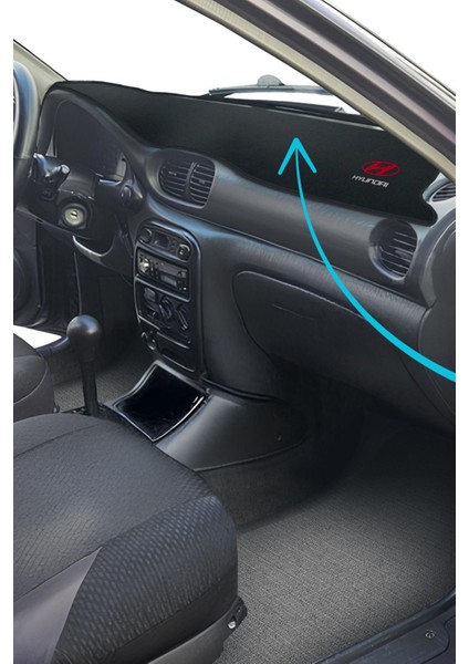 Hyundai Accent Yumurta Kasa Uyumlu Siyah Torpido Kaplama Koruma Halısı Örtüsü (1996-2000) modelleri