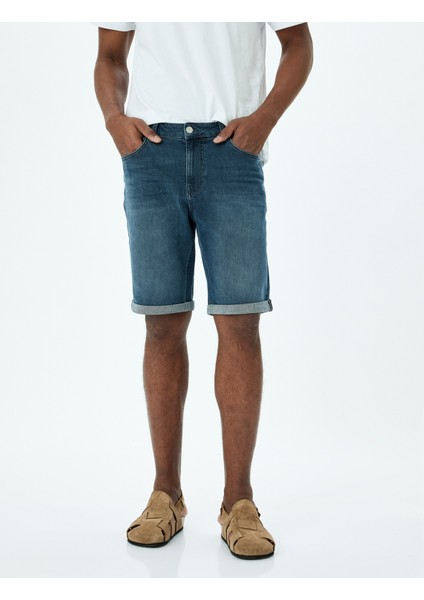 Katlamalı Paçalı Pamuklu Cep Detaylı Slim Fit Kot Şort modelleri