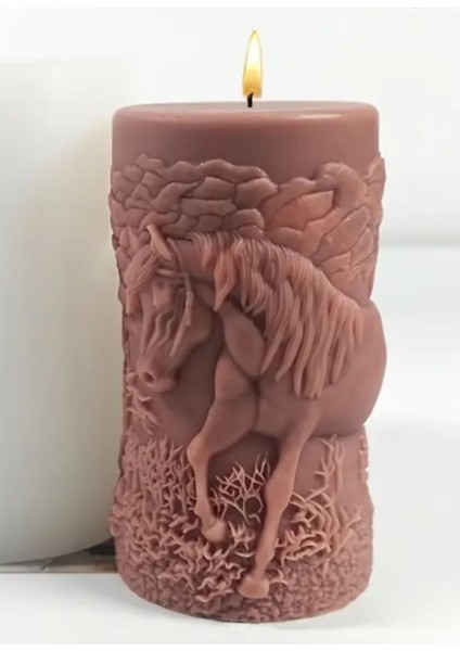 3D Kabartmalı At Dekorlu Silindir Mum Kokulu Dekoratif Doğal Soya Mum