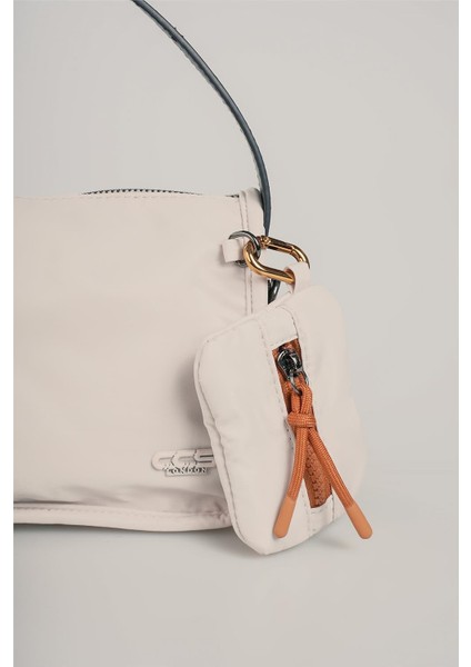 Kadın 17729 Omuz Askılı Kol Çantası fırsatları