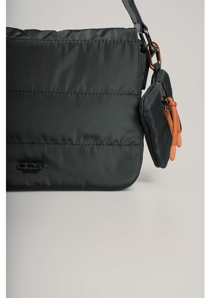 Kadın 17733 Omuz Askılı Kol Çantası fırsatları