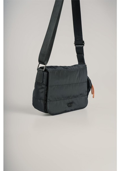 Kadın 17733 Omuz Askılı Kol Çantası indirimleri