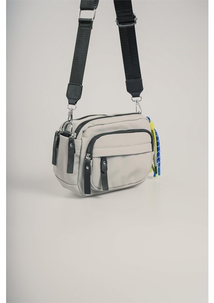 Kadın 17711 Omuz Askılı Kol Çantası indirimleri