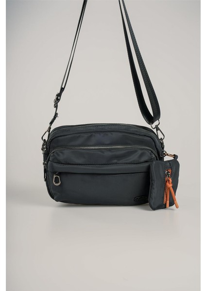 Kadın 17737 Omuz Ve Kol Çantası modelleri