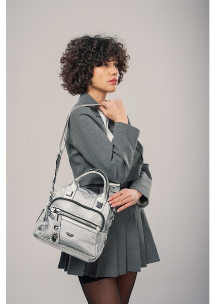 Kadın 17696 Omuz Askılı Kol Çantası