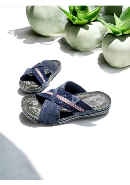 Çapraz Tasarım Deri Iç Taban Ev ve Dışarı Terliği modelleri