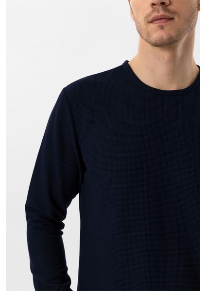 Lacivert Slim Fit Armürlü Bisiklet Yaka Sweatshirt indirimleri