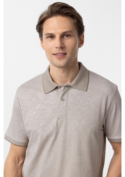 Ekru Regular Baskılı Polo Yaka Tişört