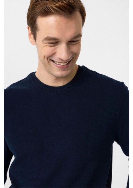 Lacivert Regular Düz Bisiklet Yaka Triko fırsatları