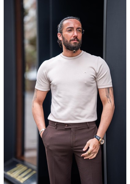 Yaka Detaylı Özel Tasarım Erkek Tshirt
