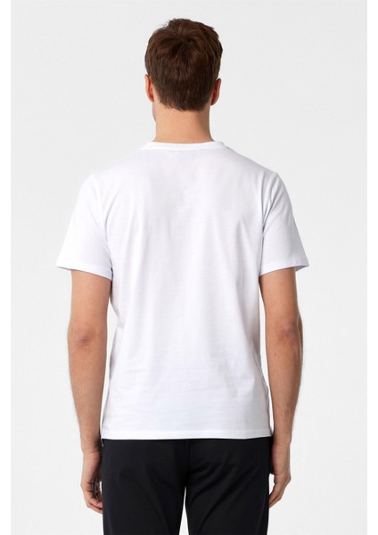 Beyaz Slim Fit Düz V Yaka Tişört fırsatları