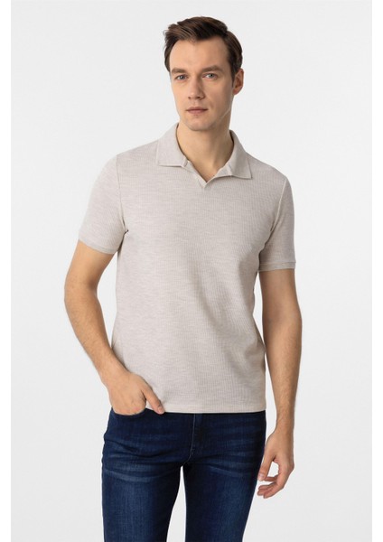 Bej Slim Fit Armürlü Polo Yaka Tişört