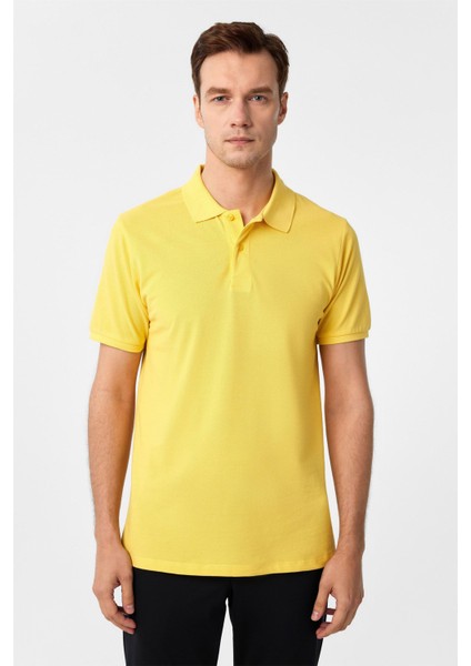 Sarı Slim Fit Armürlü Polo Yaka Tişört