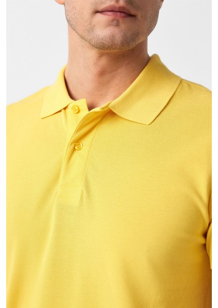Sarı Slim Fit Armürlü Polo Yaka Tişört modelleri