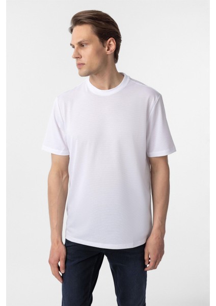 Beyaz Slim Fit Armürlü Bisiklet Yaka Tişört fiyatları