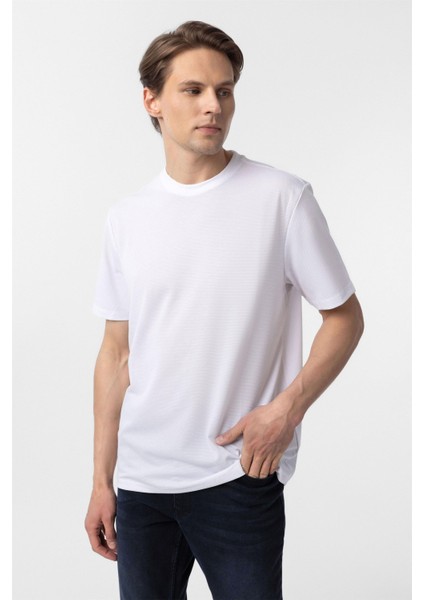 Beyaz Slim Fit Armürlü Bisiklet Yaka Tişört fırsatları