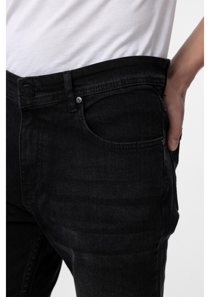 Siyah Süper Slim Fit Düz Pantolon fırsatları