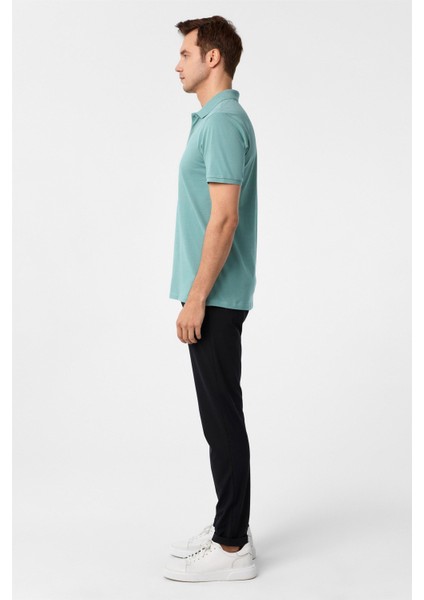 Su Yeşili Slim Fit Armürlü Polo Yaka Tişört fırsatları