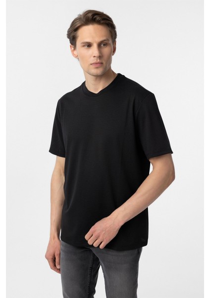 Siyah Slim Fit Armürlü Bisiklet Yaka Tişört