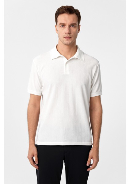 Beyaz Regular Düz Polo Yaka Tişört