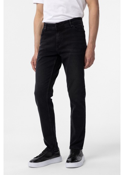 Siyah Slim Fit Denim Pantolon modelleri