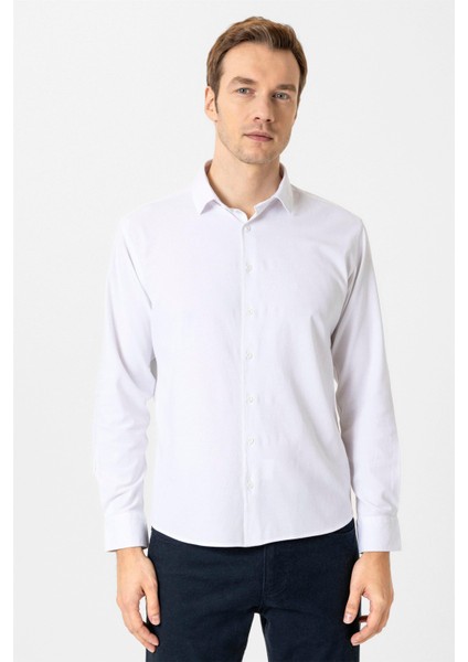 Beyaz Slim Fit Düz Klasik Yaka Gömlek fiyatları