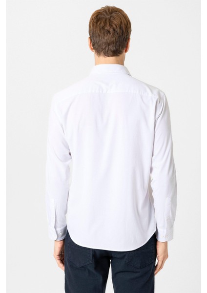 Beyaz Slim Fit Düz Klasik Yaka Gömlek indirimleri
