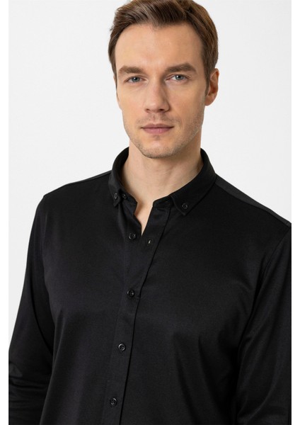 Siyah Slim Fit Armürlü Düğmeli Yaka Gömlek modelleri