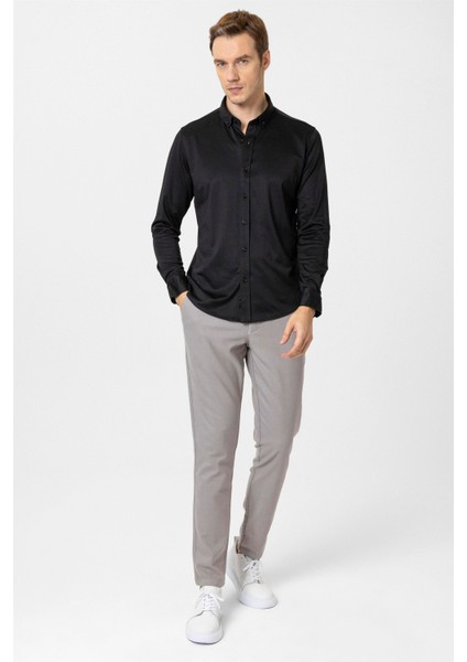 Siyah Slim Fit Armürlü Düğmeli Yaka Gömlek indirimleri