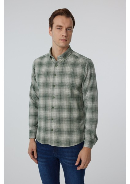 Koyu Yeşil Slim Fit Düz Düğmeli Yaka Gömlek