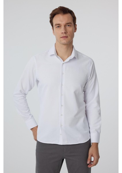 Beyaz Slim Fit Armürlü Klasik Yaka Gömlek