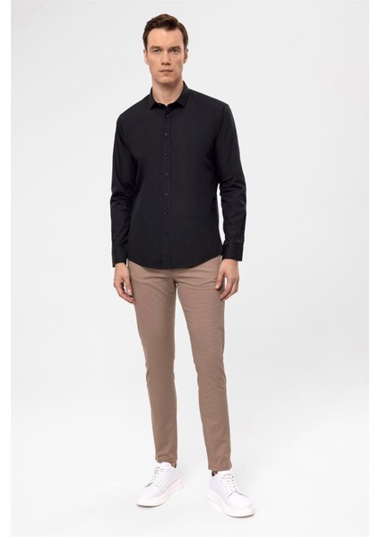 Siyah Slim Fit Düz Klasik Yaka Gömlek modelleri
