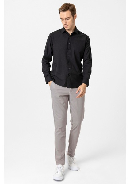 Siyah Slim Fit Düz Klasik Yaka Gömlek indirimleri