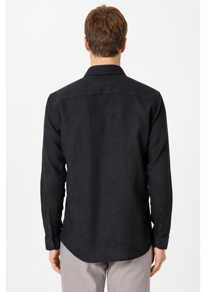 Siyah Slim Fit Desenli Klasik Yaka Gömlek fırsatları