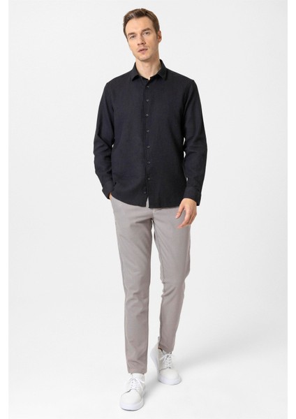 Siyah Slim Fit Desenli Klasik Yaka Gömlek indirimleri