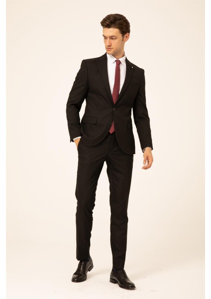 Siyah Slim Fit Düz Sivri Yaka 6 Drop Klasik Takım Elbise